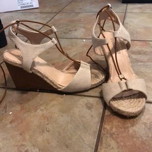 Strappy beige wedge